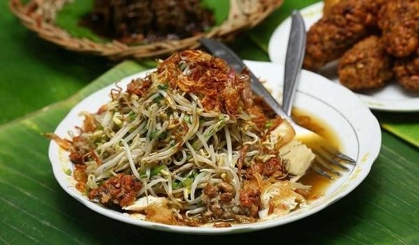 lontong balap