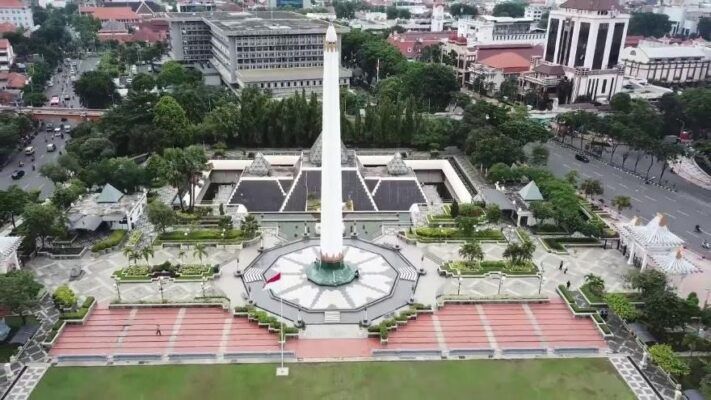 tugu pahlawan